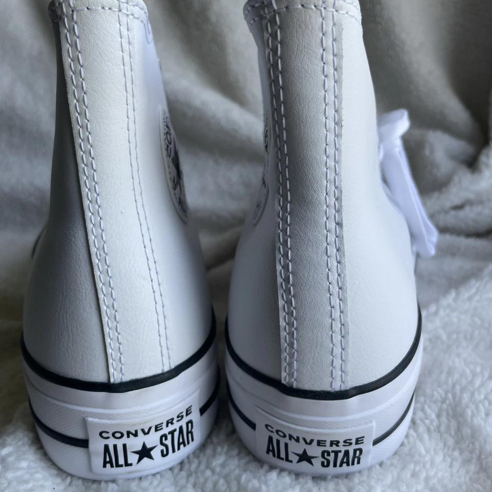 Talla 8.5 - Converse Chuck Taylor All Star Lift High Blanco W Foto 4 de 4