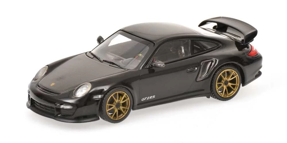 Porsche 911 GT2 RS ミニカー 1/43 Amazon.com: BBURAGO 1/43 Scale Porsche 911 GT2 RS Model Car