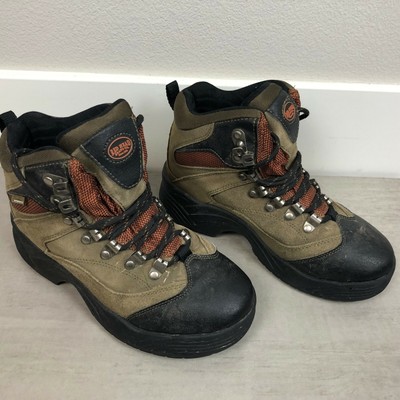 bass pro hiking boots