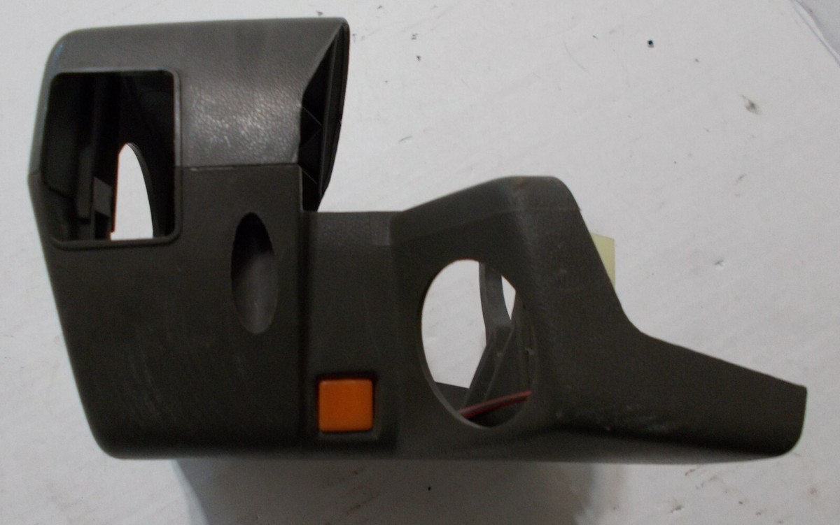 1984-89 Nissan 300ZX Turbo Steering Column Cover Shroud tan good