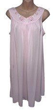 Miss Elaine Nightgown for Dillards Nylon Pink Embroidered Floral Prairie SMALL