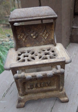 Vintage Champion No. 545 Cast Iron Doll Furniture Miniature Daisy Oven Stove