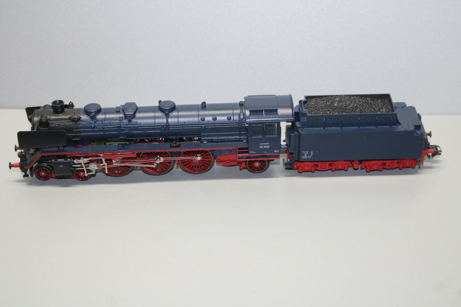 Picture 3 of 5