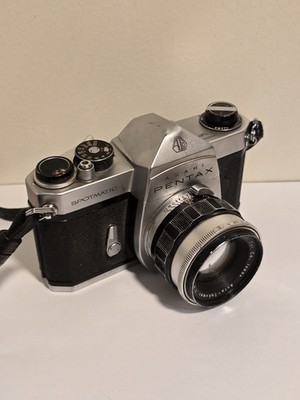Asahi Pentax Spotmatic 35mm SLR Film Camera 55mm F/2 Lens Works. Not Film Tested