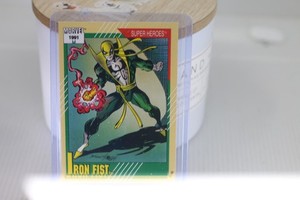 1991 Marvel Iron Fist Super Heroes Trading Card #28