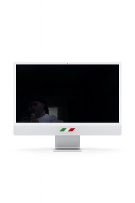 iMac 24  (2021)   Apple M1 Chip, 8 GB RAM, 512 GB SSD, 7-Core GPU