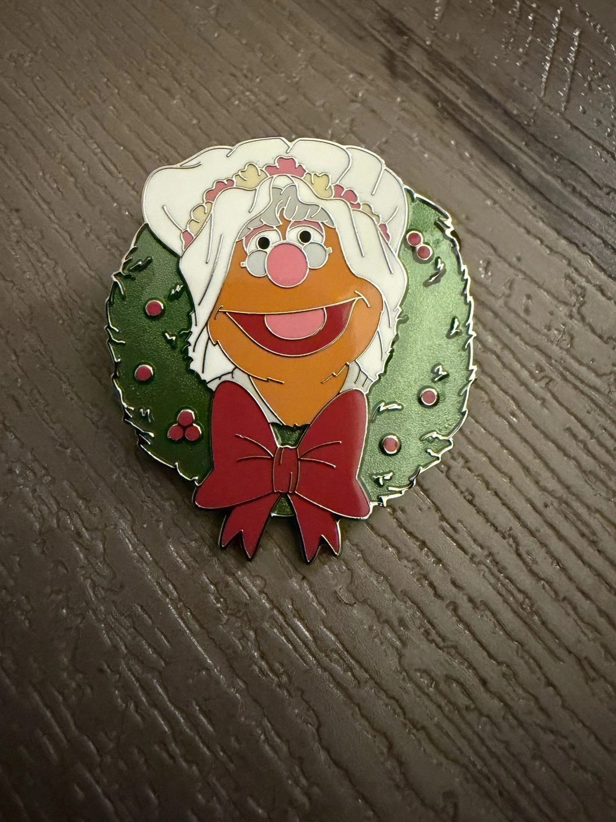 2025 Disney Muppet Christmas Carol Advent Calendar Pin Emily Bear LE3500