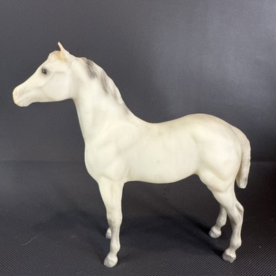 Breyer Standing Stock Horse Foal #700593 Watchful Mare Foal Set Grey Toys R Us
