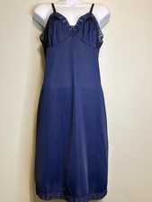 Vanity Fair Vintage Women's Blue Dress Slip Lace Trim Antron III Size 36 USA