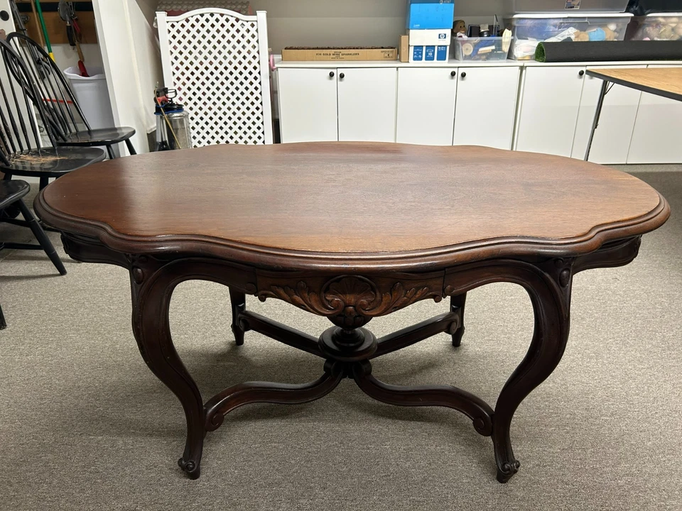 ВИНТАЖНЫЙ АНТИКВАРНЫЙ ПАРТНЕРСКИЙ СТОЛ из коричневого красного дерева ДЕРЕВЕНСКИЙ ФРАНЦУЗСКИЙ 2 ящика 1880-е - Изображение 3 из 4