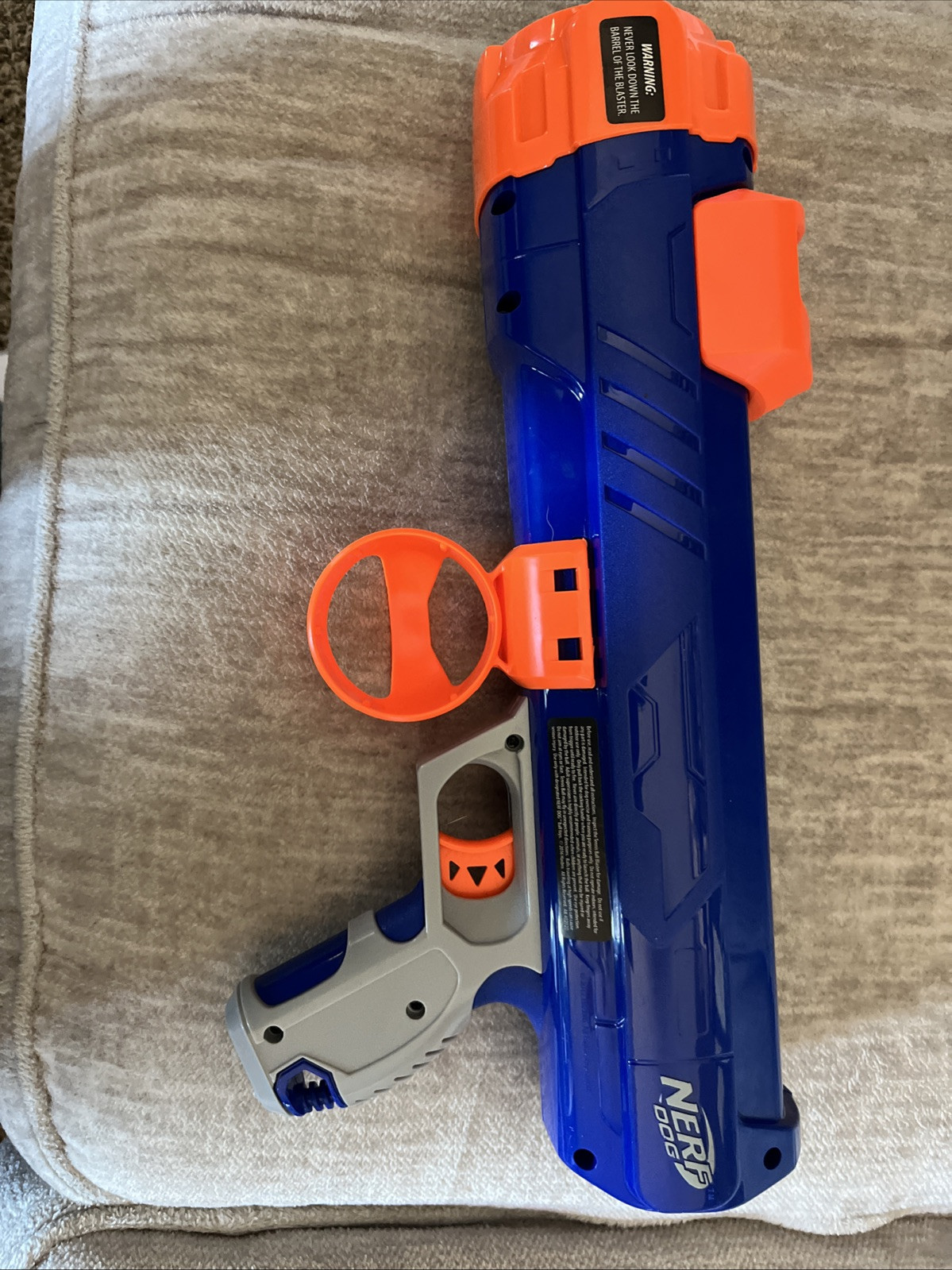 Nerf Dog Tennis Ball Blaster Gun Thrower Shooter Fetch Plast