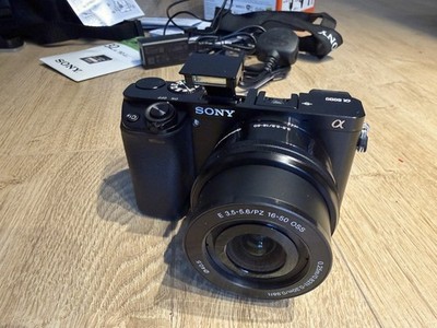 Sony Alpha A6000 Systemkamera + 16-50mm OSS Objektiv Nur 75 Auslösungen Top