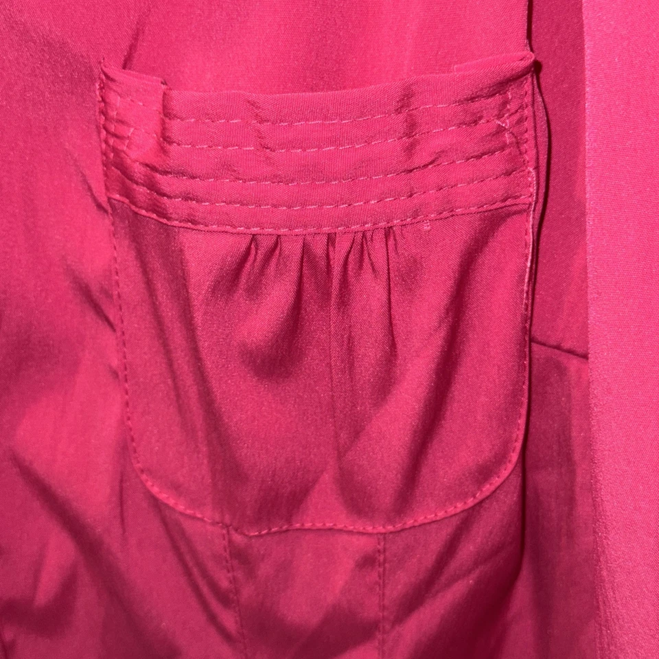 Camisa con botones Cotton Express para mujer rosa intenso talla 2x manga lengüeta espalda fruncida Foto 4 de 4