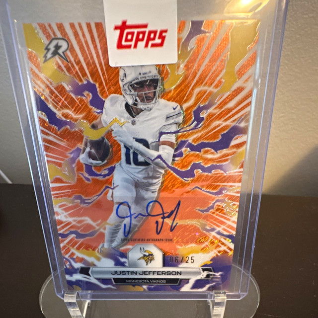 2025 Topps Resurgence Justin Jefferson Auto Orange Static Serial #/25 Vikings