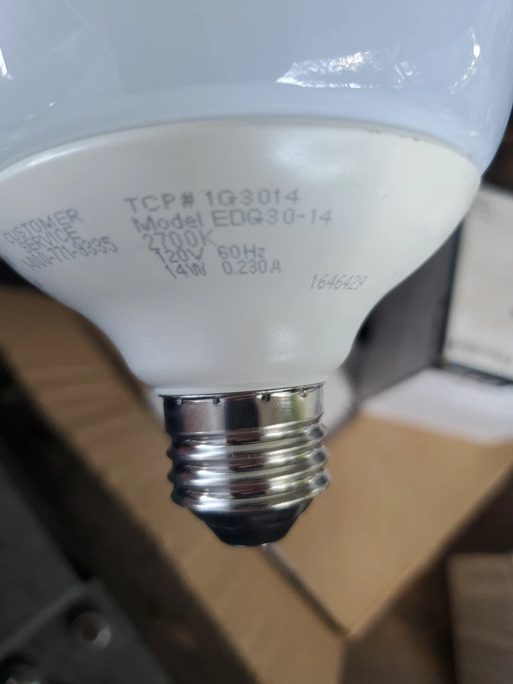 PACK OF 2 TCP 1G3014 GLOBE LAMPS G30 14W LIGHT BULB 8000 HOURS EDG30-14 2700K - Image 2 of 4