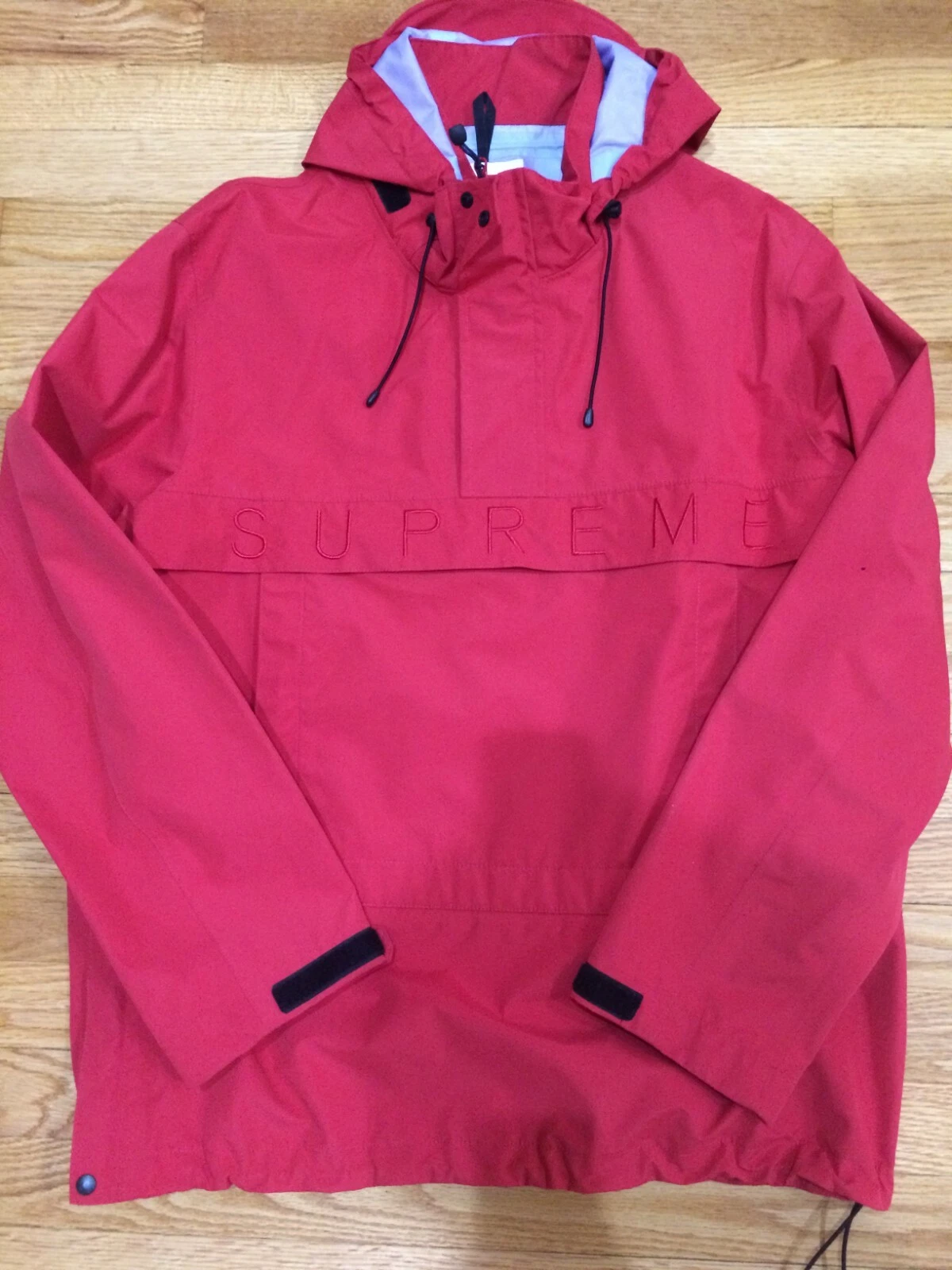 Pull couture ruban Supreme veste anorak imperméable nylon FW15