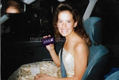 THE GIRL NEXT DOOR Pretty Young Woman FOUND PHOTOGRAPH Color ORIGINAL 51 52 B