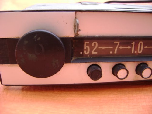 Rare Vintage Car Radio From The 50S - 第 4/11 張圖片