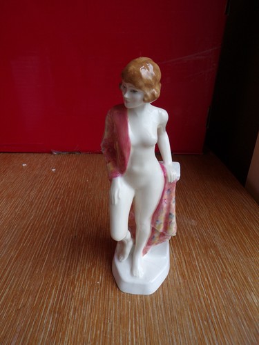 Royal Doulton Prestige The Nudes Collection Florence~HN4960~Ltd 83 of 350 - NIB - Picture 4 of 15