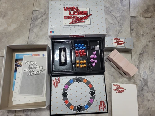 Milton Bradley  Win,  Lose or Draw Board Game Vintage 1987 Complete