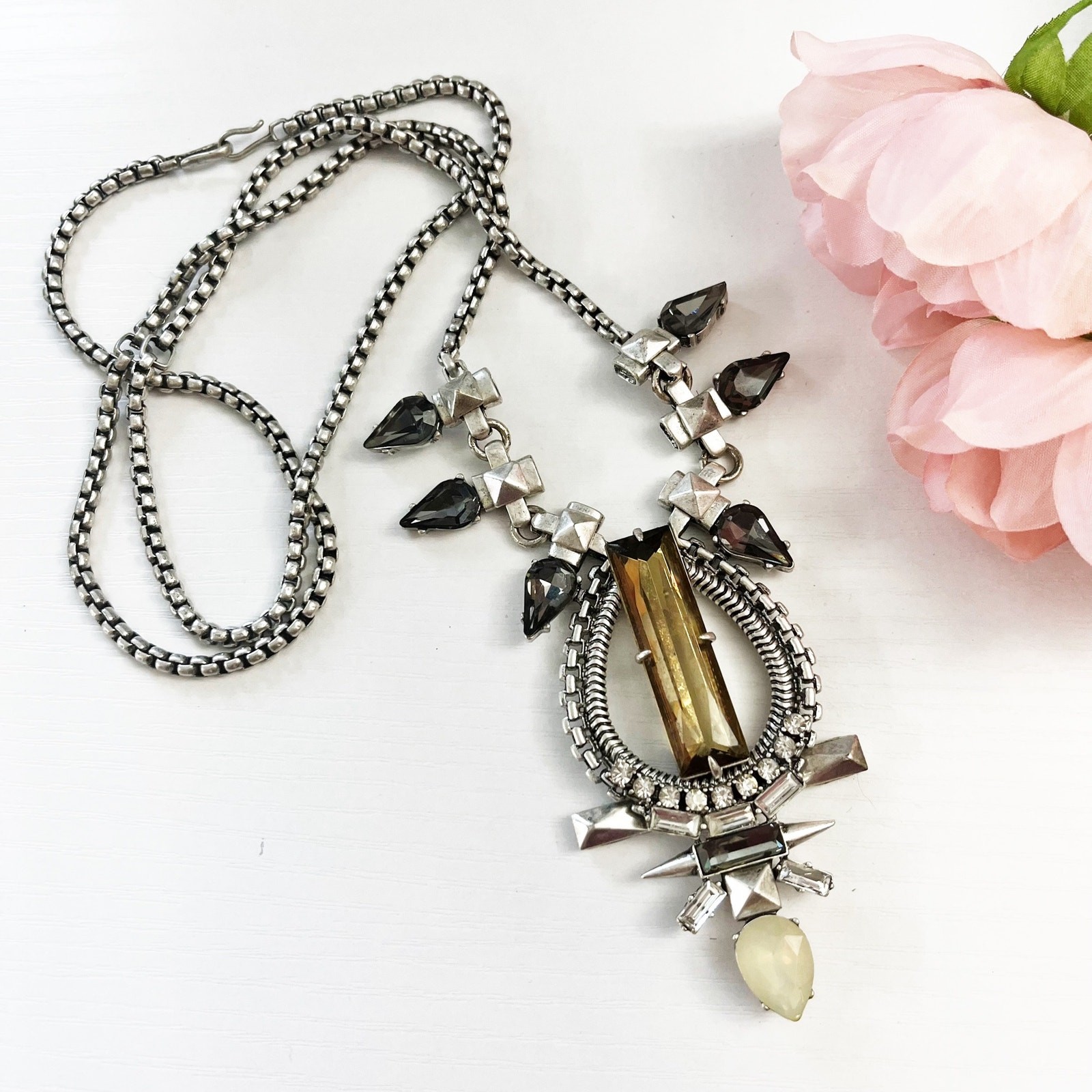 Stella & Dot Eclipse Long Crystal Statement Neckl… - image 1