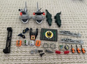 LEGO Agents Bundle 8634 8633 8632 Manuals Minifigures Animals Incomplete READ
