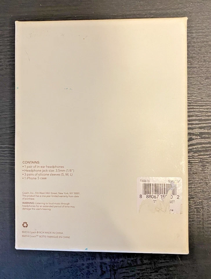 Estuche Coach Vintage Día de San Valentín 2014 iPhone 5, Auriculares Intrauditivos - Modelo F68616 Foto 2 de 4