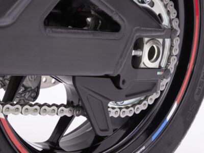 CBR 1000 RR-R/SP SC82 Kettenschutz NEU / Sprocket Protector NEW original Honda