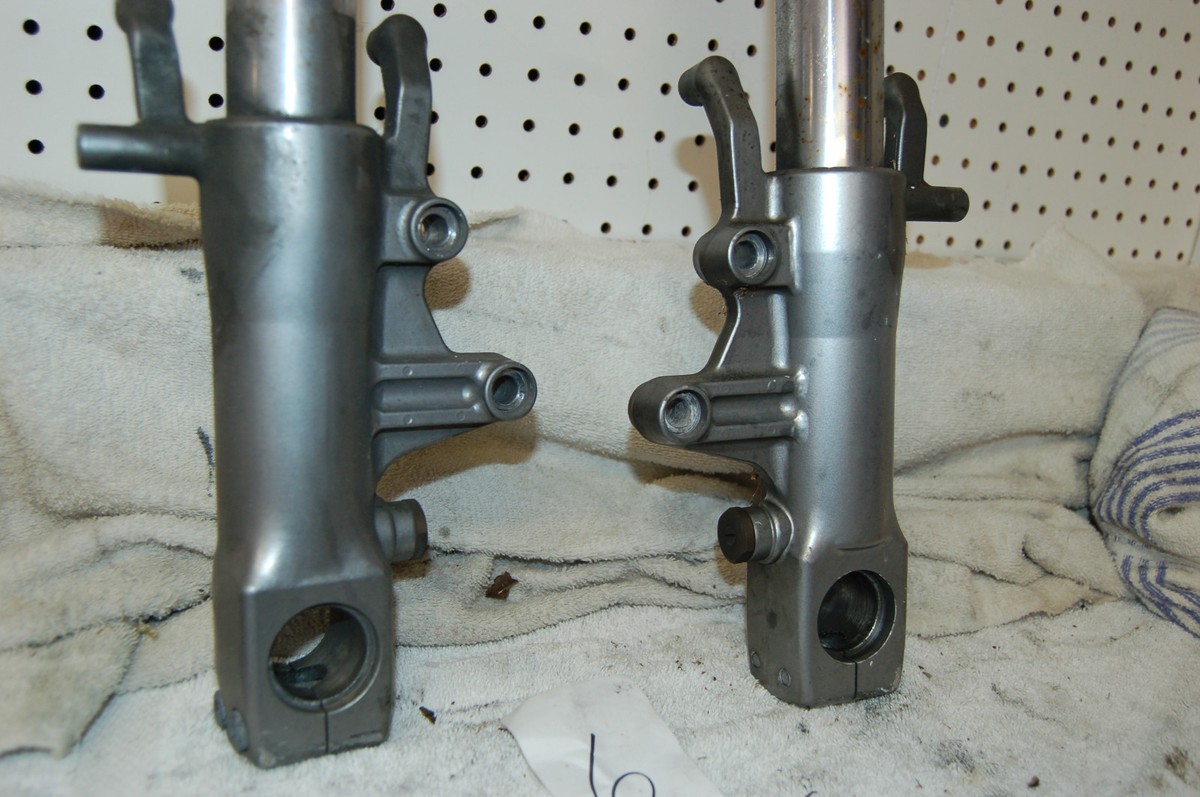 【さし】 Amazon.com: Exmark 109-9409 Front Cross Shaft Bearing