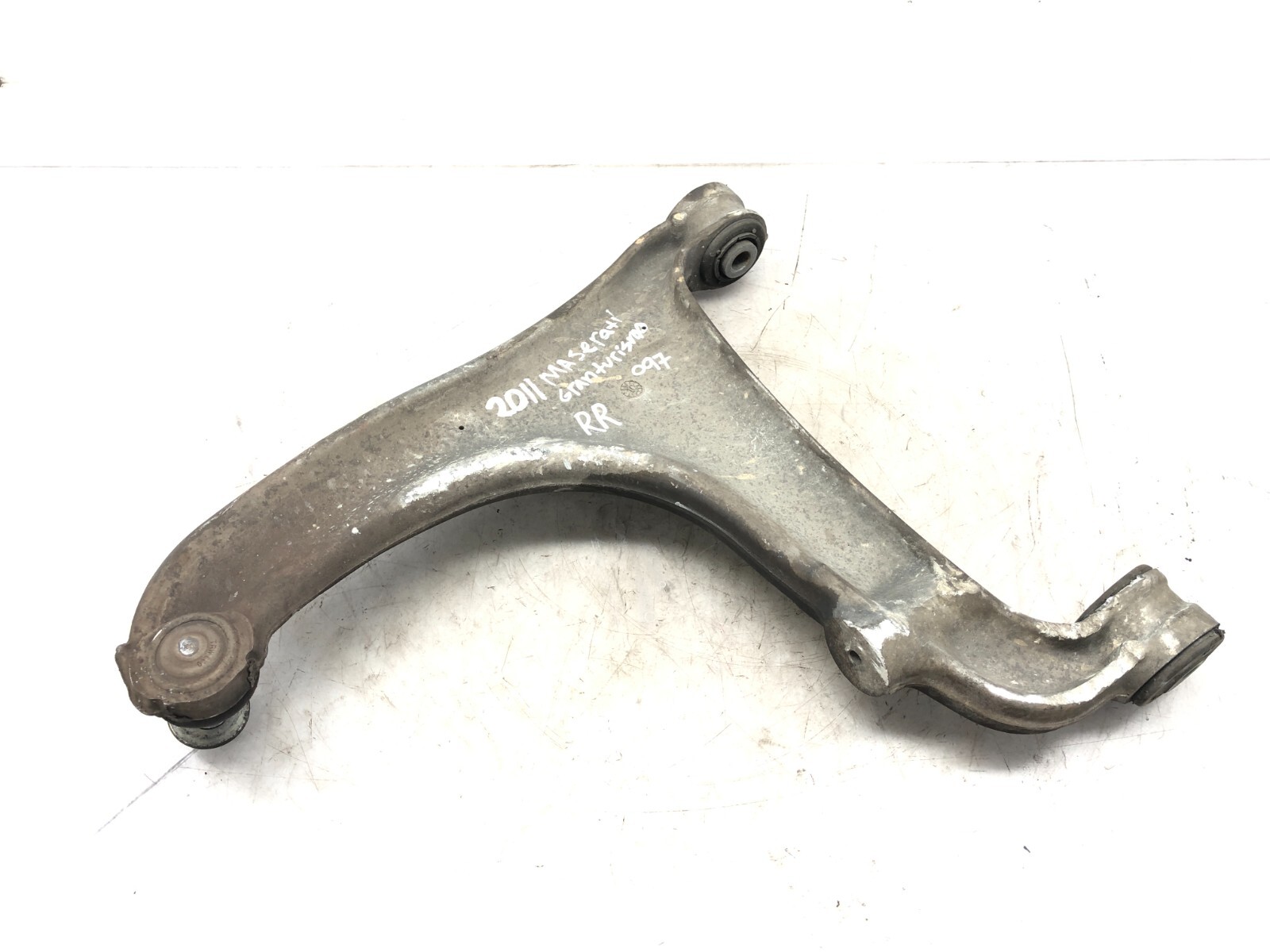 2011-2019 MASERATI GRANTURISMO S M145 RIGHT PASSENGER REAR LOWER CONTROL ARM OEM