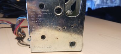 Southco R4-EM Electronic Rotary Latch 8-26VDC 3AMP P/N R4-EM-99-136-480