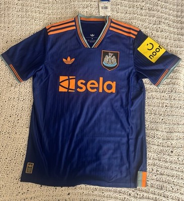Men's  Authentic adidas Newcastle Third Jersey 25/26 Sz M JI7388