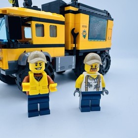 LEGO City: Jungle Mobile Lab Set 60160 (Incomplete)