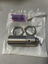 BALLUFF BES 516-327-G-S4-C INDUCTIVE SENSOR.   lot Of 2  