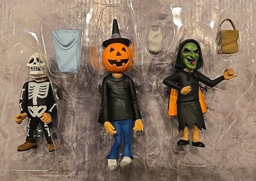 NECA Toony Terrors Halloween III Temporada de la Bruja Paquete de 3 Figuras Conjunto NUEVO Suelto - Imagen 1 de 1