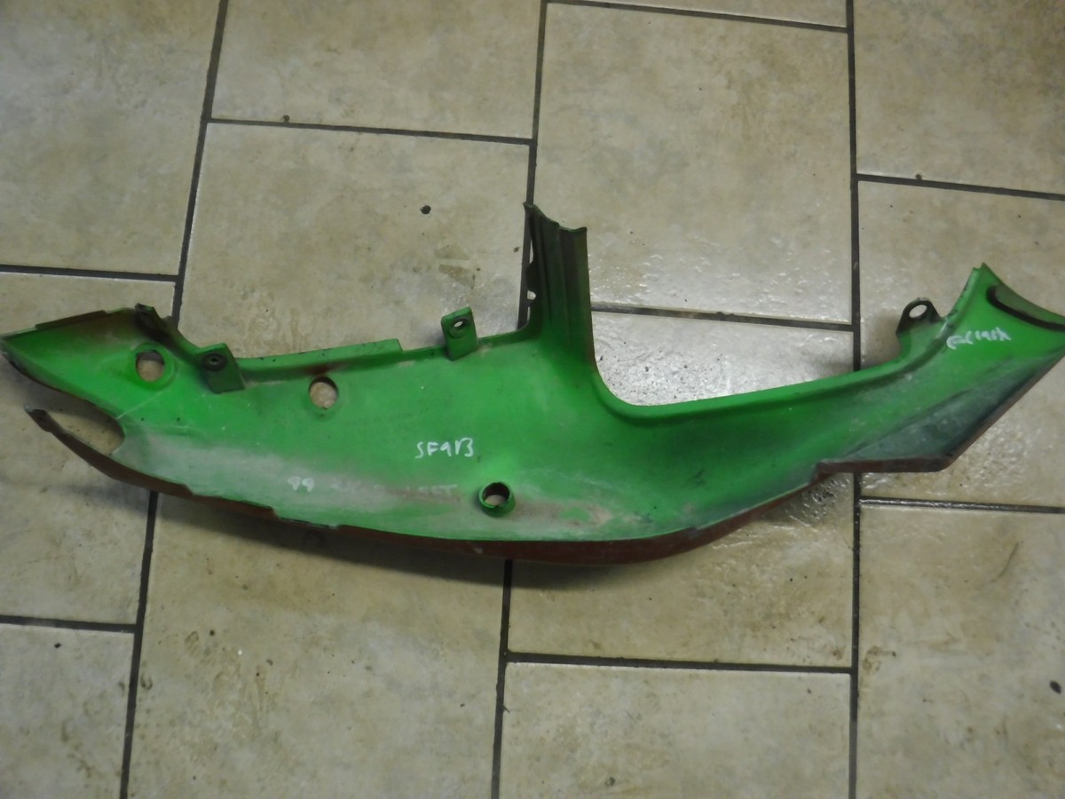 96-02 Kawasaki ZX7R ZX750P Left Rear Tail Fairing Cowling