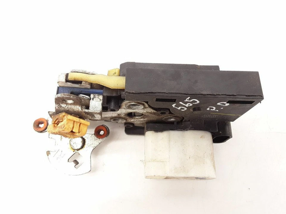 Saab 9-7X 4.2 213kW Petrol 2006 LHD Front right door lock 16872440 Foto 2 de 4