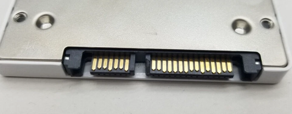 SK Hynix HFS128G32MND-2200A SC210 Series 128GB 2.5" SATA HD - Image 4 of 4