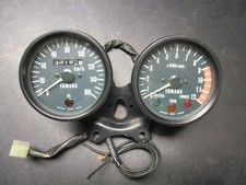 Armaturen Cockpit Instrumente Tacho Drehzahlmesser Yamaha RD 200 DX RD200 1E8