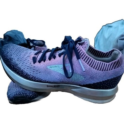 Brooks Levitate 2 Women Running Shoes Pink Purple Blue Design Size 7.5 - Picture 2 of 10
