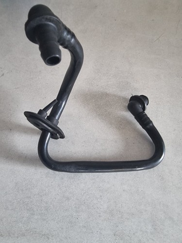 AUDI A6 4B 2.8, 2.4 Versch. Modelle. Schlauch Bremskraftverstärker 65699-C93