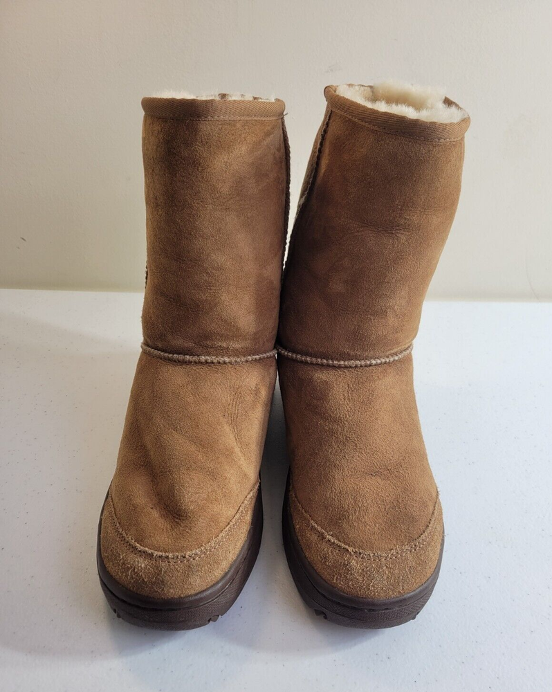 UGG Australia Tan Leather Sheepskin Ultimate Short Winter Boots Women's Size 9