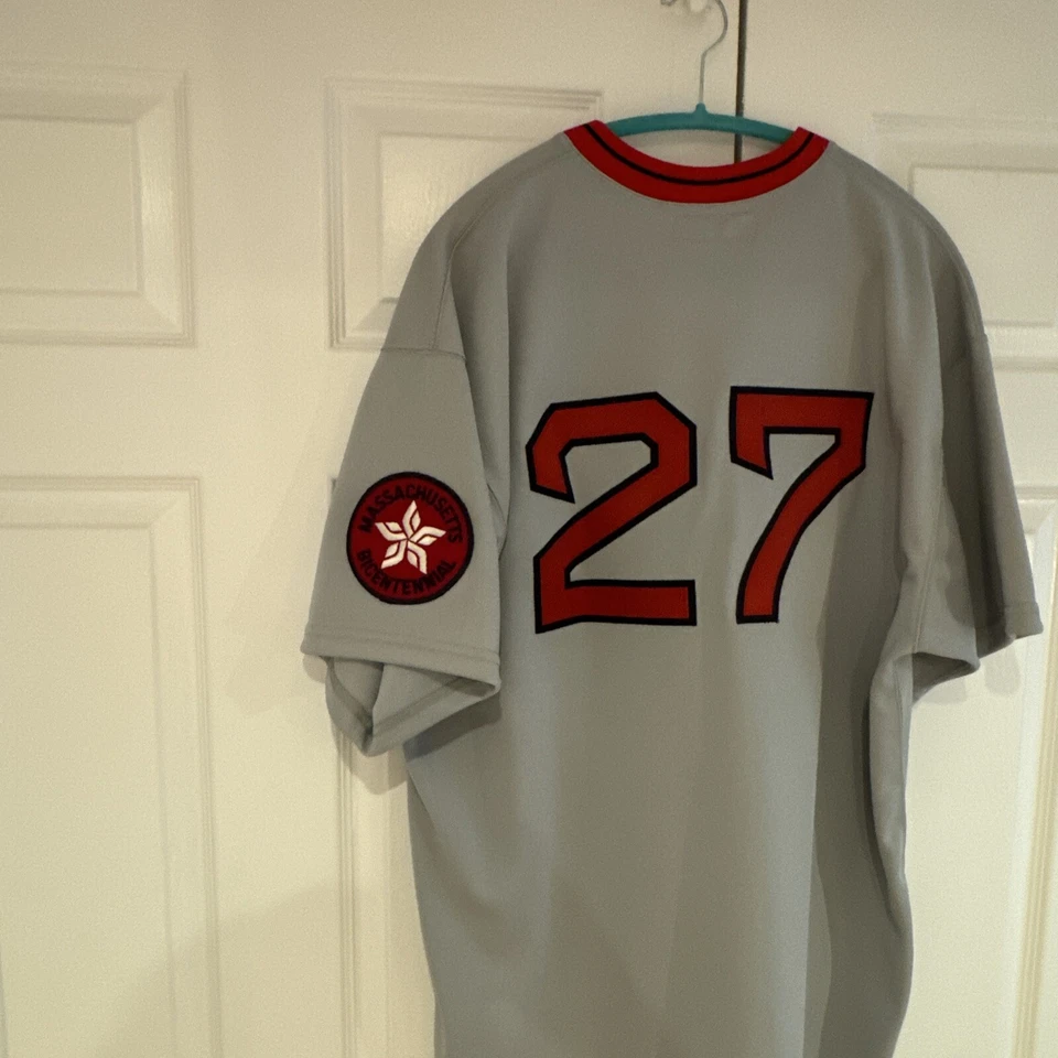 Carlton Fisk signed 1975 Red Sox Mitchell & Ness jersey HOF 2000 /27 JSA COA - Image 3 of 4