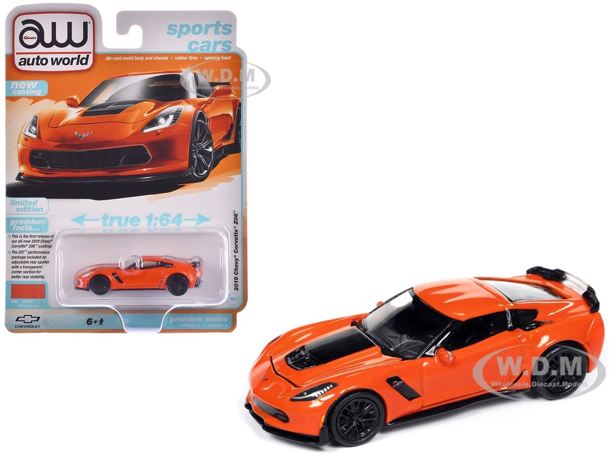2019 CHEVROLET CORVETTE Z06 SEBRING ORANGE 1/64 BY AUTO WORLD