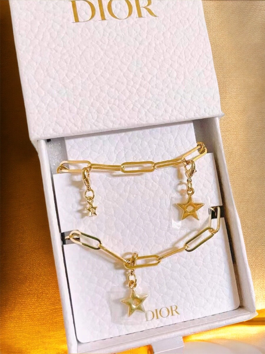 Brand New Dior Beauty Gift-With-Purchase Gold Tone Star & CD Logo