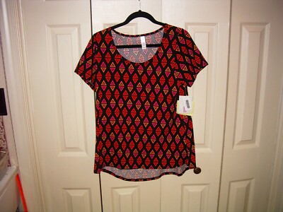 LuLaRoe NWT Classic T MEDIUM COLOR BLACK WITH GEOMETRIC DESIGNS W44