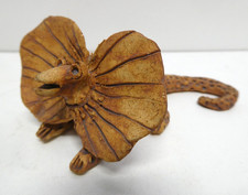 VINTAGE CERAMIC AUSTRALIAN POTTERY STATUE HAND MADE FRILLED NECK LIZARD