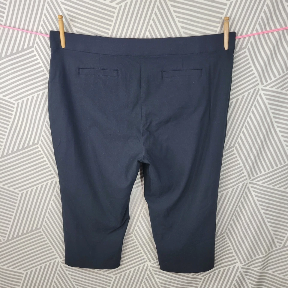 Briggs Capri Plus 24W 43 x 20.5 Stretch Pants Casual Crop Black Pull On Pockets - Image 3 of 4