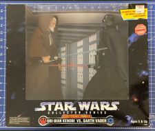 Star Wars Collector Series Electronic Power F/X Obi-Wan Kenobi Darth Vader 12"