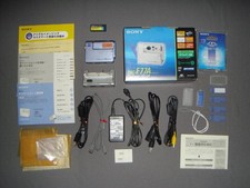 Sony Cyber-Shot DSC-F77A Carl Zeiss Compact Digital Camera 0006